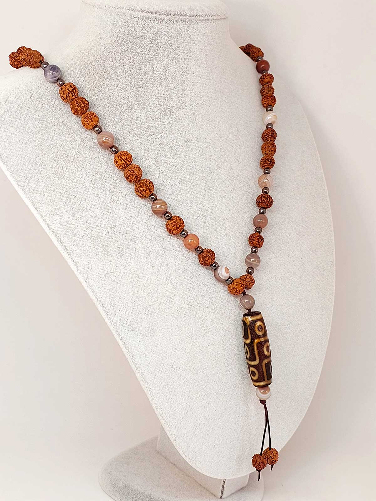 Tibet & Botswana Akik Taşlı Dokuz Göz Sembollü Rudraksha Unisex Kolye 8mm - Görsel 3