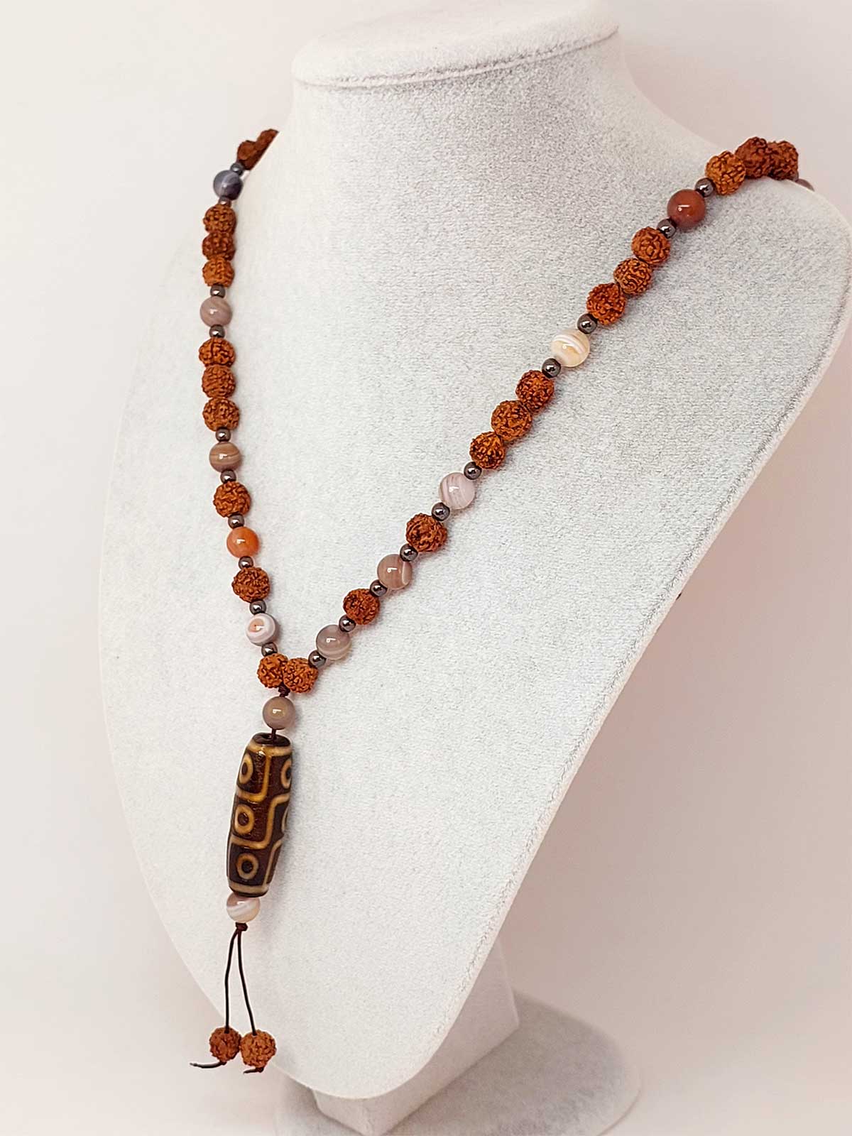 Tibet & Botswana Akik Taşlı Dokuz Göz Sembollü Rudraksha Unisex Kolye 8mm - Görsel 2