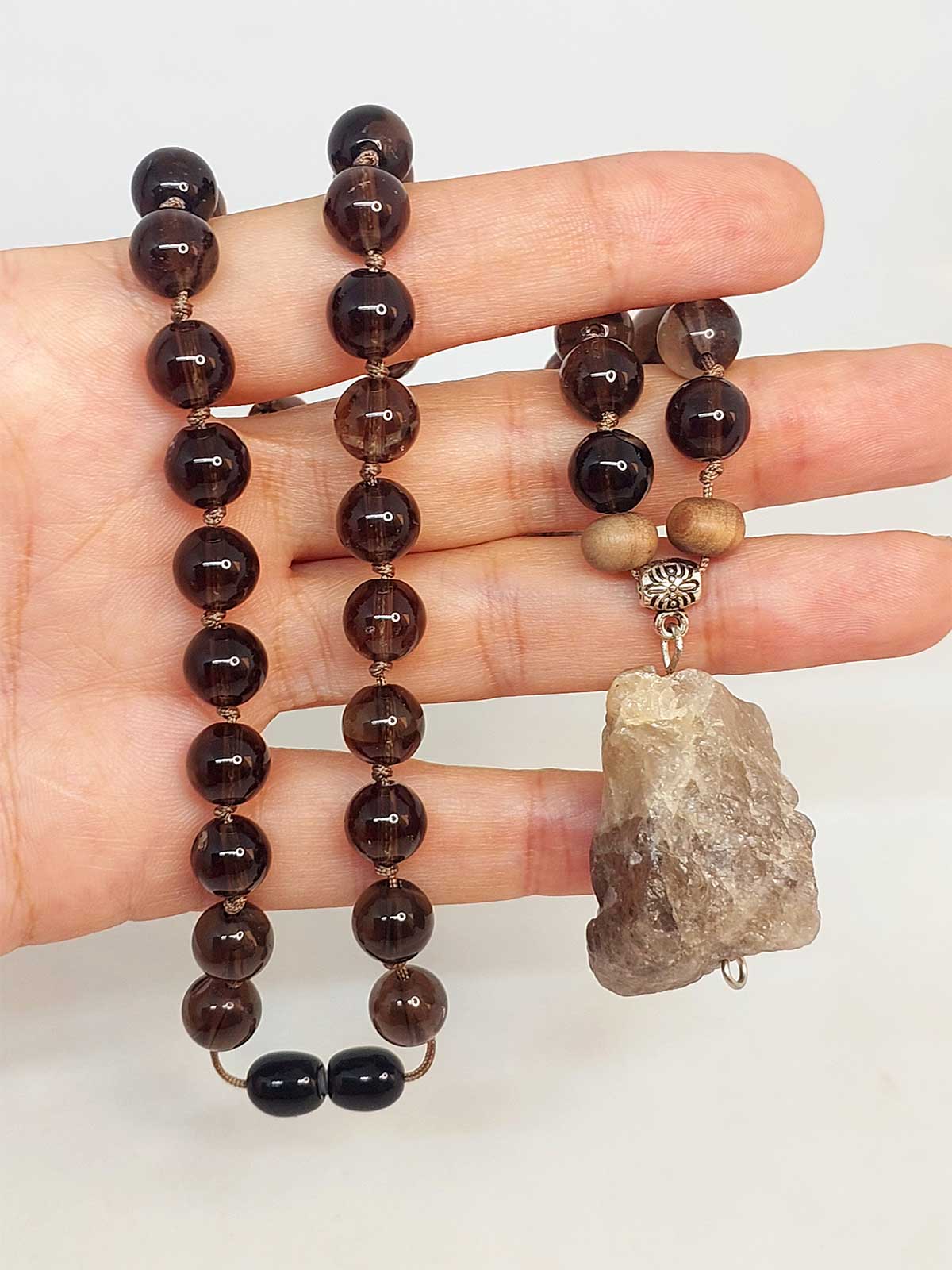 Dumanlı Kuvars Taşı Düğümlü Unisex Tasarım Kolye 8mm (45070) - Görsel 3