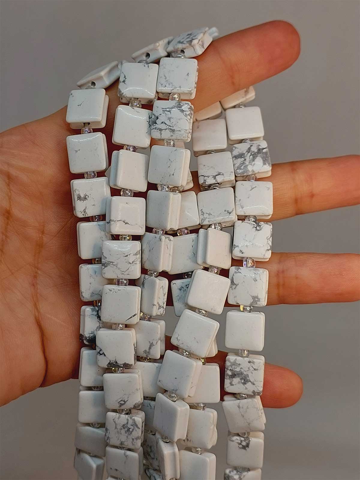 Havlit Taşı Yandan Oyuklu Kare Kesim 10x10mm Dizi (49570)