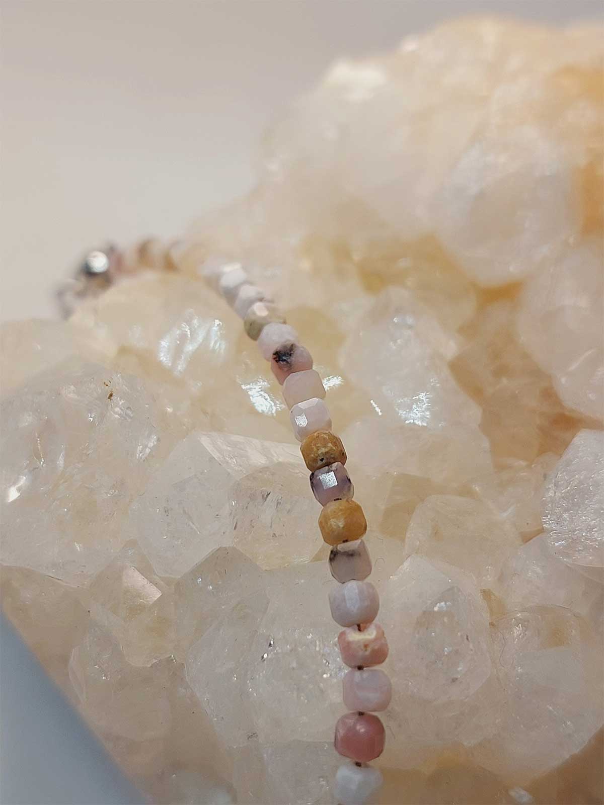 Opal Taşı Küp Şekilli 2.5mm Bileklik (45310) - Görsel 3