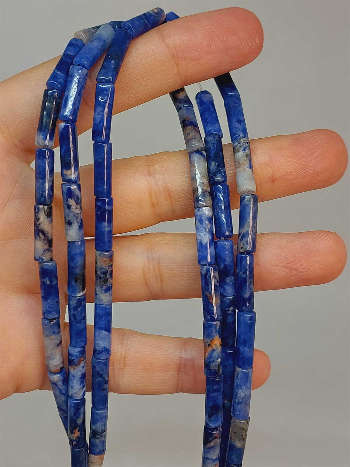 Sodalit Taşı Silindir Kesim 4x12.5mm Dizi (49364)