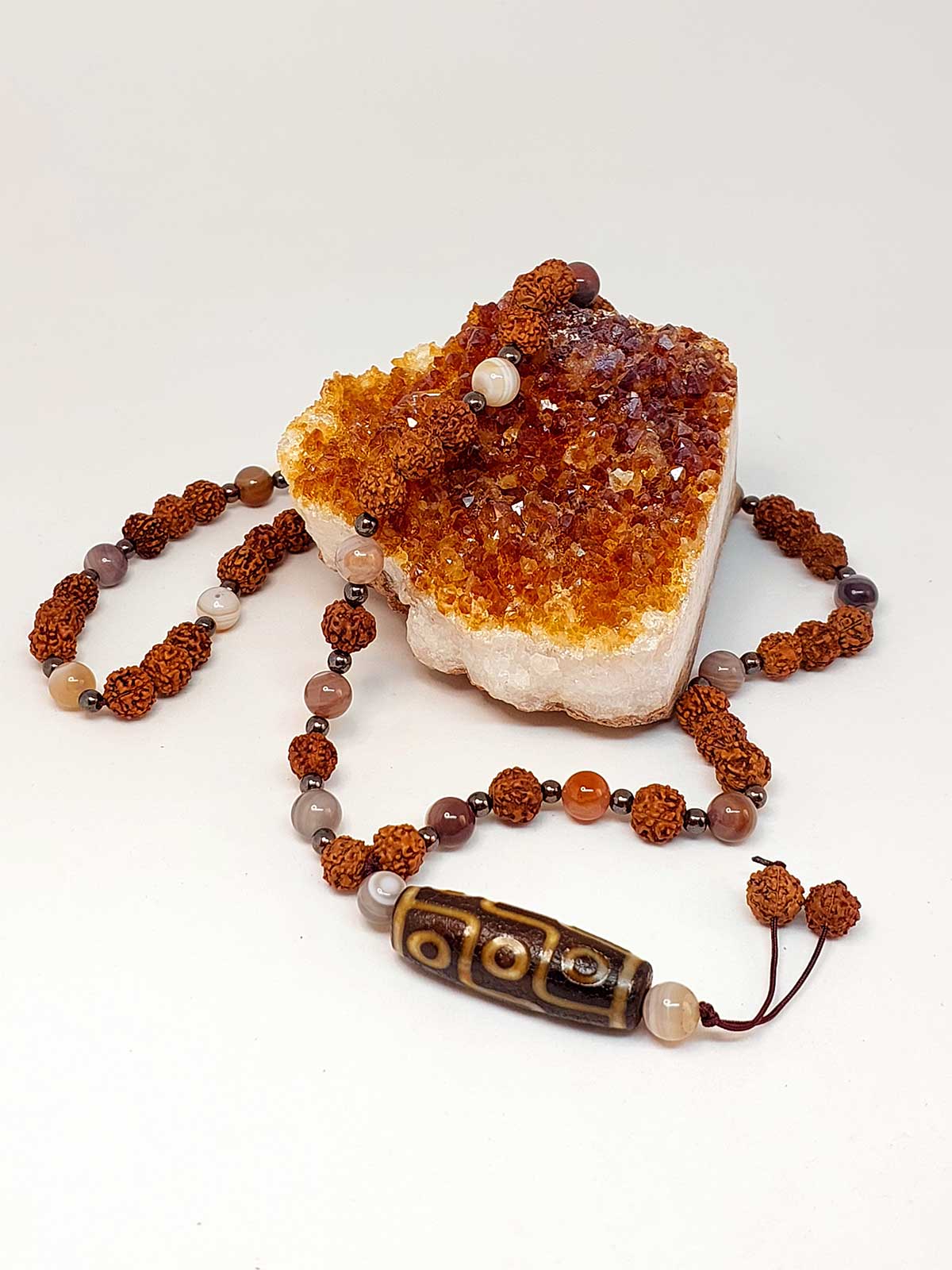 Tibet & Botswana Akik Taşlı Dokuz Göz Sembollü Rudraksha Unisex Kolye 8mm - Görsel 5