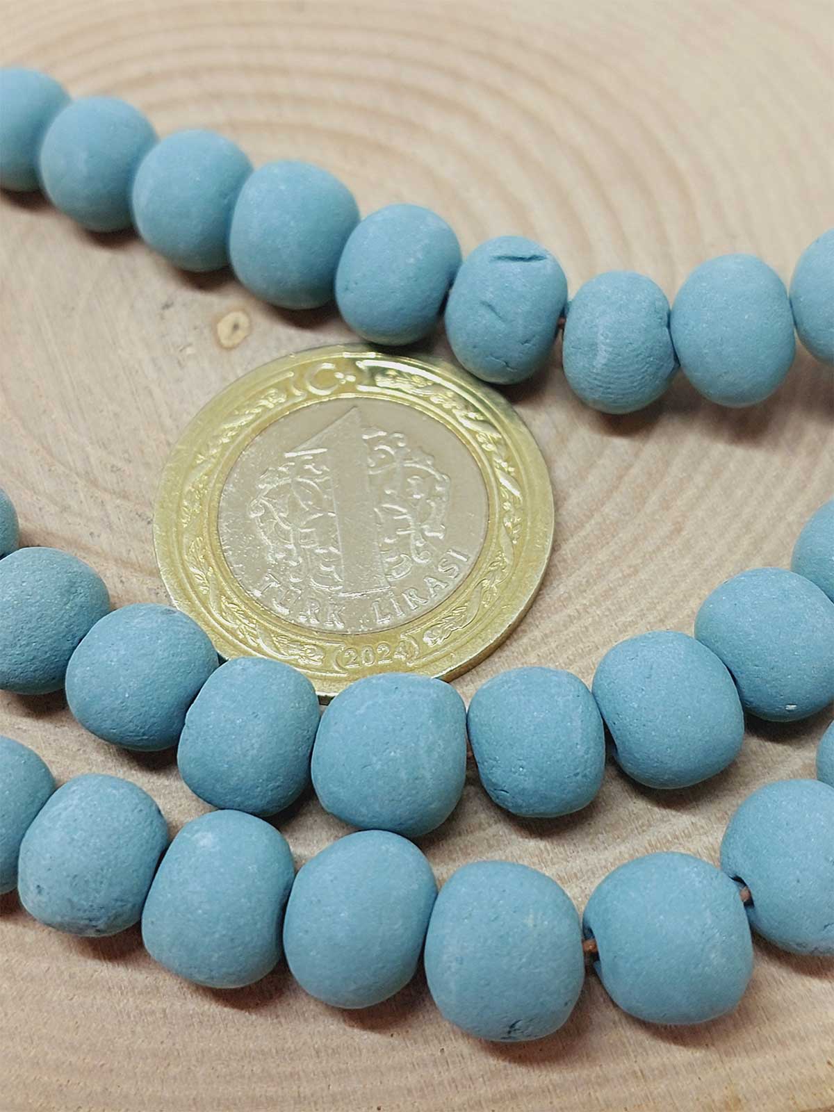 Yeşil Pigmentli Seramik Boncuk Dizi 8-9mm/29cm (54254) - Görsel 2